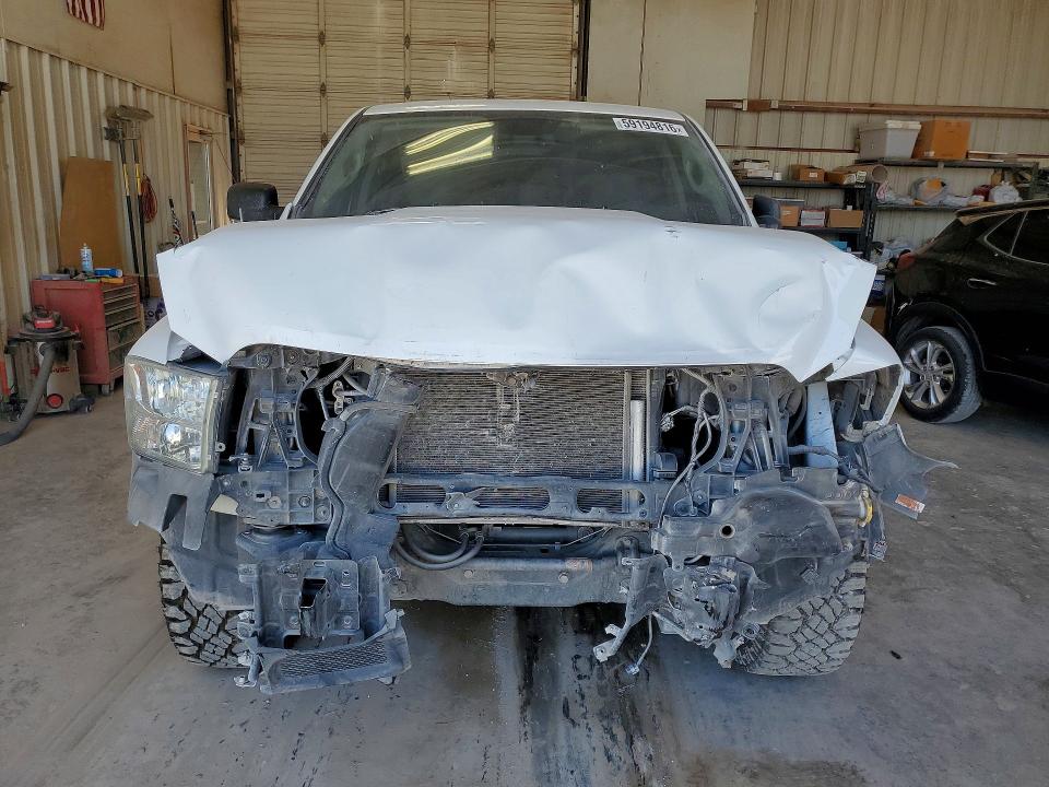 59194816 :رقم المزاد ، 1C6RR6LT5KS529500 vin ، 2019 Ram 1500 Classic مزاد بيع