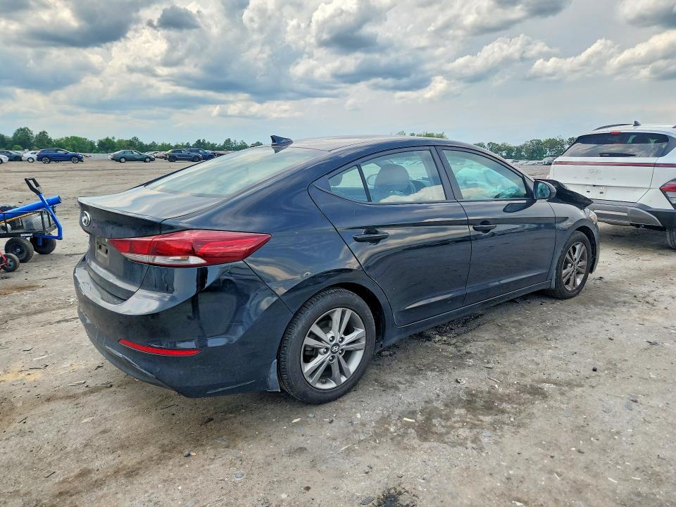 Продаж на аукціоні авто 2018 Hyundai Elantra, vin: KMHD84LF4JU449298, номер лоту: 58824446