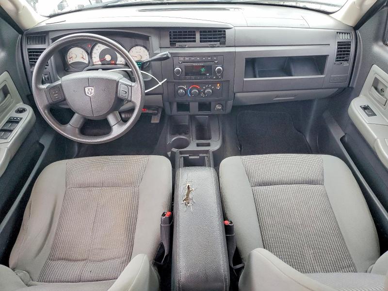 57302386 :رقم المزاد ، 1D7RE3GK0BS511691 vin ، 2011 Dodge Dakota مزاد بيع