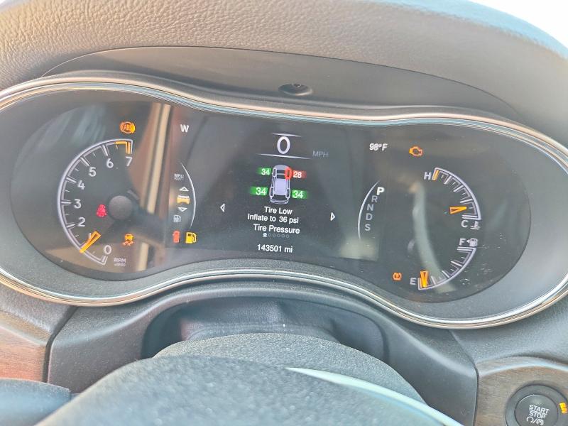 Продажа на аукционе авто 2015 Jeep Grand Cherokee, vin: 1C4RJEBG7FC220772, номер лота: 58871246