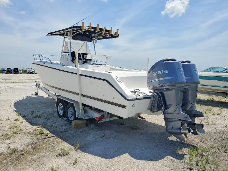 1997 Century Boat მანქანა იყიდება აუქციონზე, vin: CEB00360J697, აუქციონის ნომერი: 59368206