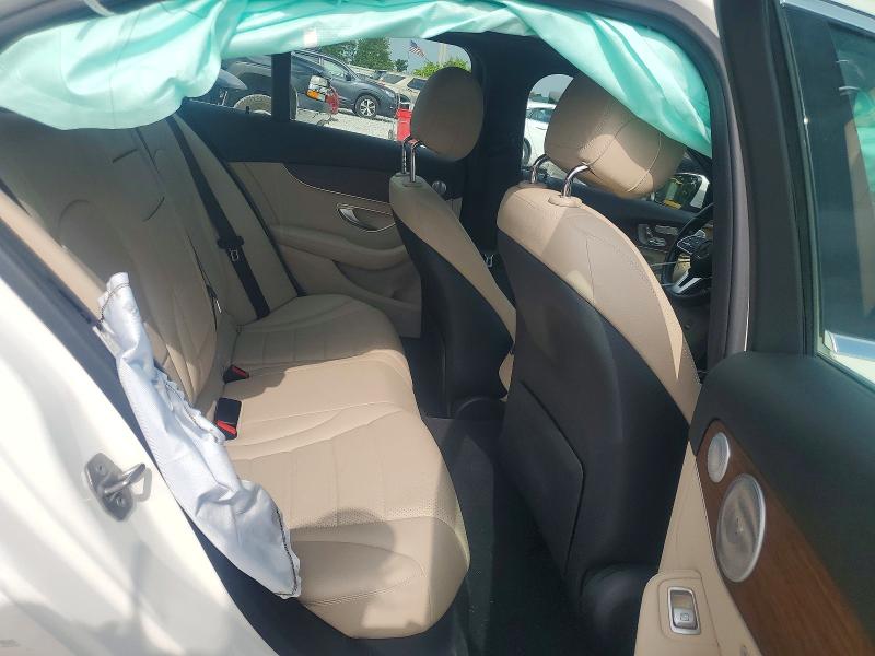 85965335 :رقم المزاد ، W1KWF8EB6MR611224 vin ، 2021 Mercedes-benz C مزاد بيع