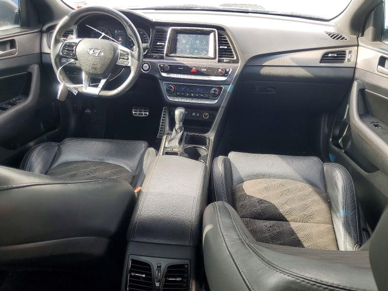 56166256 :رقم المزاد ، 5NPE34AF0JH704968 vin ، 2018 Hyundai Sonata مزاد بيع
