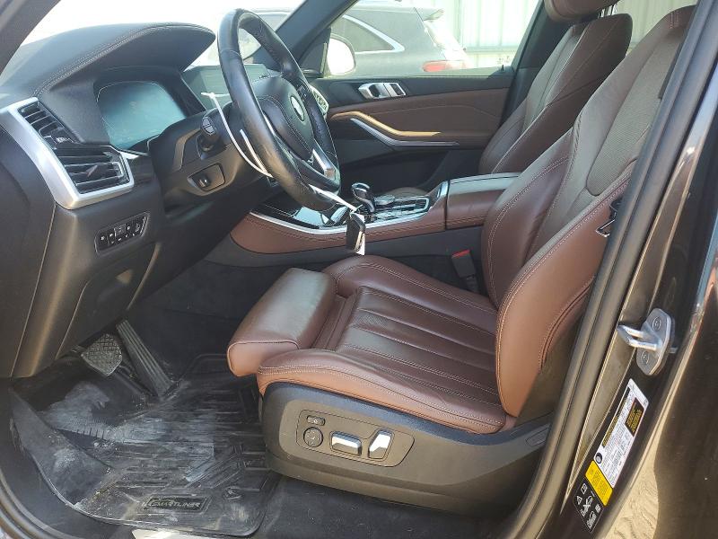 56715446 :رقم المزاد ، 5UXCR6C06M9F48847 vin ، 2021 Bmw X5 مزاد بيع
