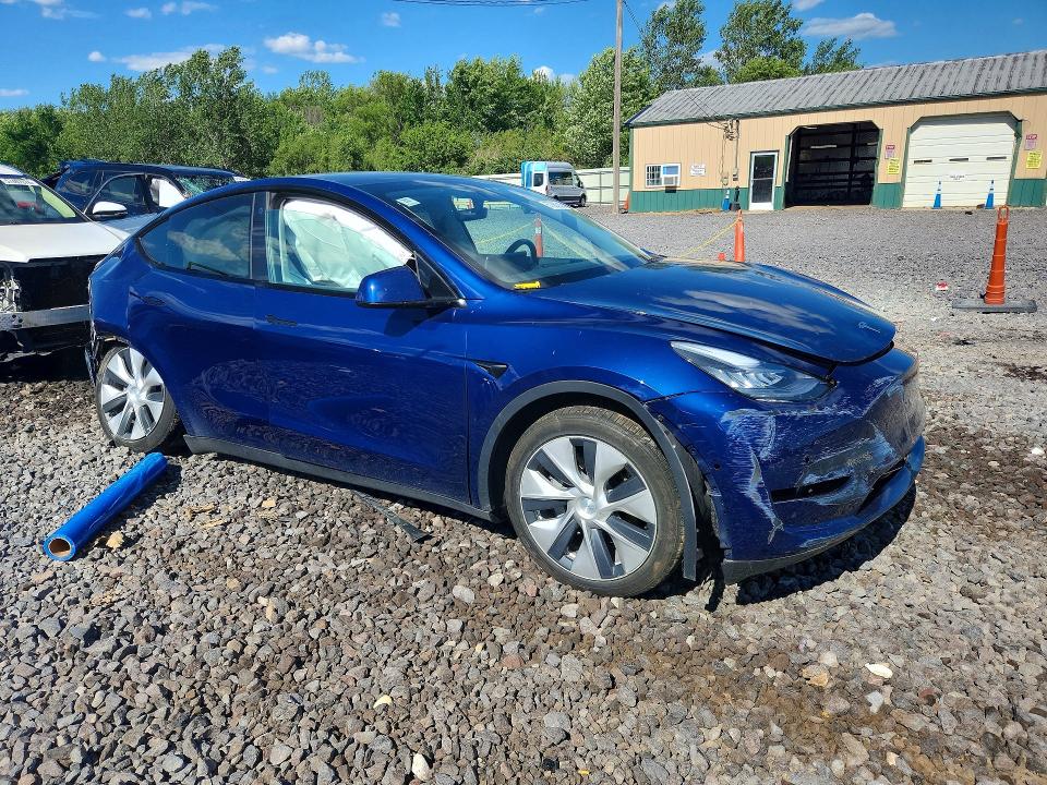 Продажа на аукционе авто 2021 Tesla Model Y, vin: 5YJYGDEE3MF183900, номер лота: 57387916