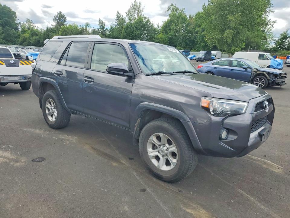 57028356 :رقم المزاد ، JTEBU5JR8J5489139 vin ، 2018 Toyota 4runner مزاد بيع