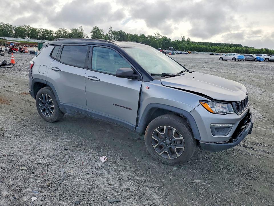 57828586 :رقم المزاد ، 3C4NJDDB3LT159527 vin ، 2020 Jeep Compass مزاد بيع