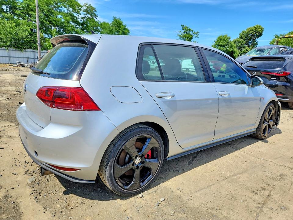 56892906 :رقم المزاد ، 3VW447AU9HM016719 vin ، 2017 Volkswagen Gti مزاد بيع