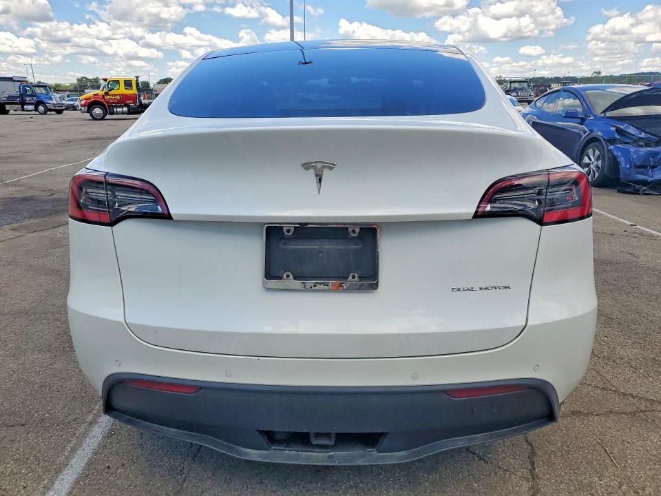 2021 Tesla Model Y მანქანა იყიდება აუქციონზე, vin: 5YJYGDEE3MF108243, აუქციონის ნომერი: 58251866