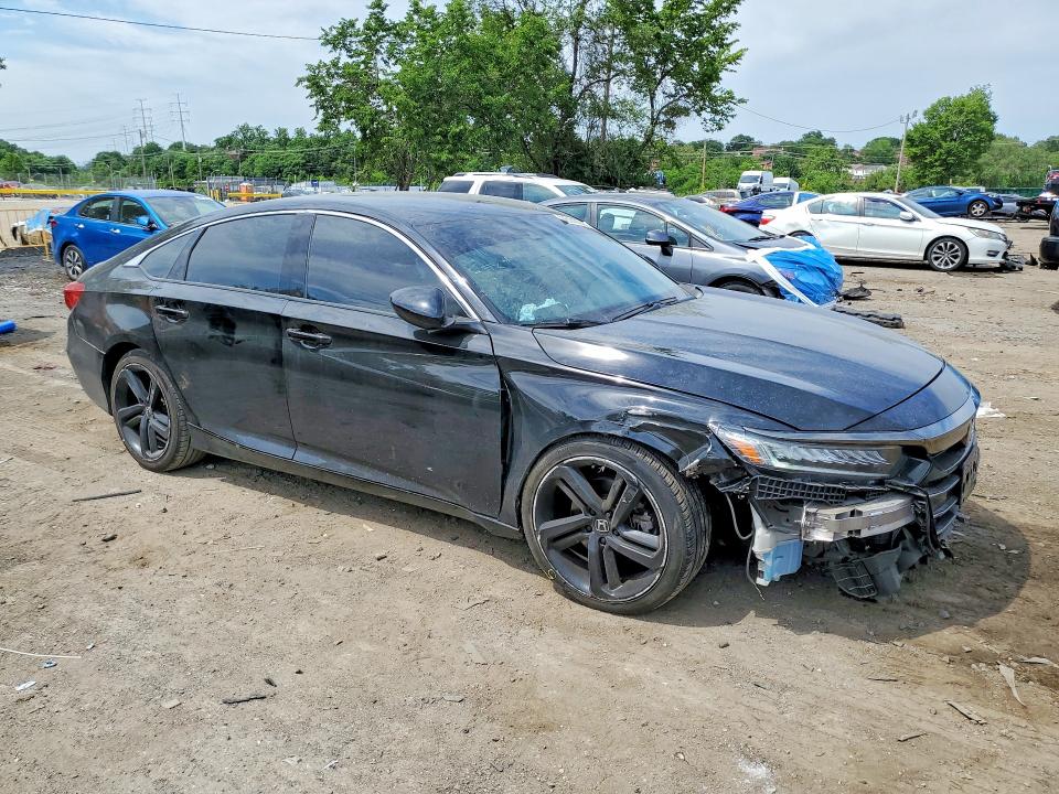 Auction sale of the 2021 Honda Accord, vin: 1HGCV1F37MA023010, lot number: 56147236