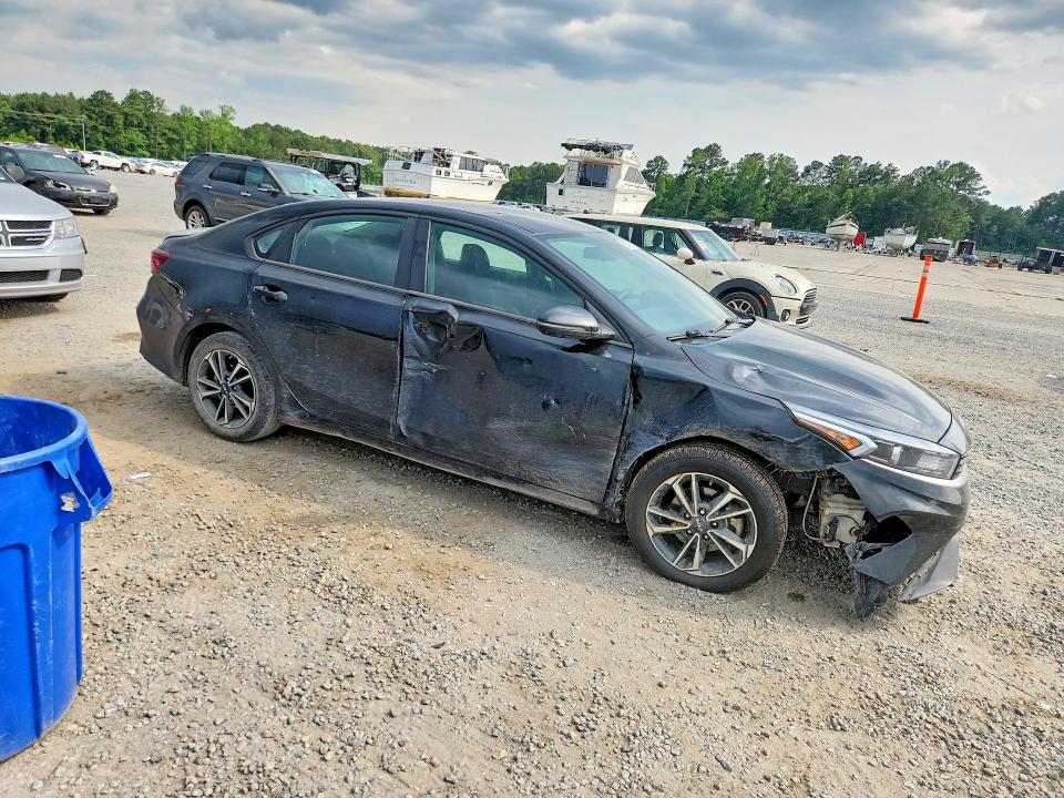 56587576 :رقم المزاد ، 3KPF24AD7RE744535 vin ، 2024 Kia Forte مزاد بيع
