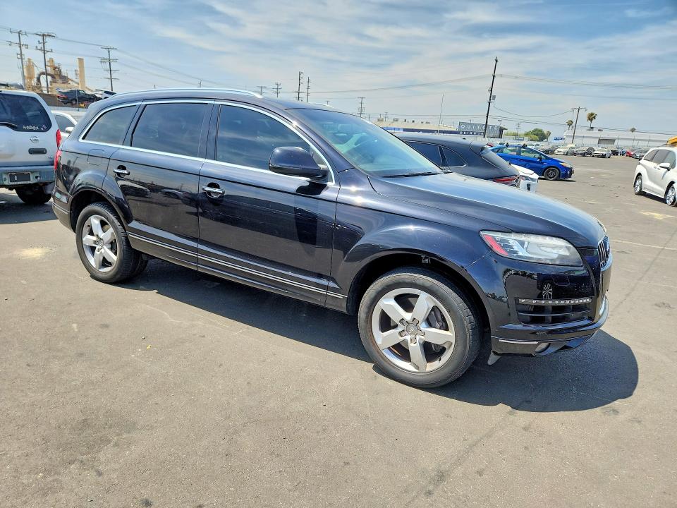 56074506 :رقم المزاد ، WA1LMAFE2ED014518 vin ، 2014 Audi Q7 مزاد بيع