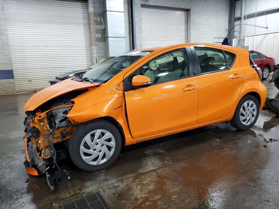 Продажа на аукционе авто 2015 Toyota Prius C, vin: JTDKDTB35F1086253, номер лота: 58998936