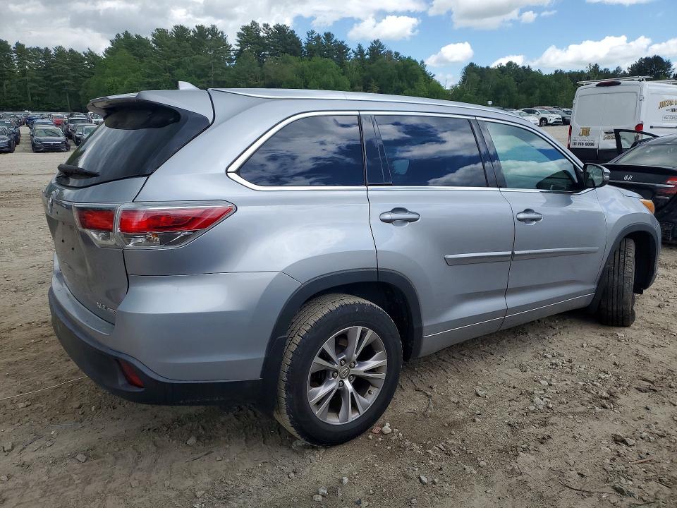 2015 Toyota Highlander მანქანა იყიდება აუქციონზე, vin: 5TDJKRFH0FS138868, აუქციონის ნომერი: 55596666