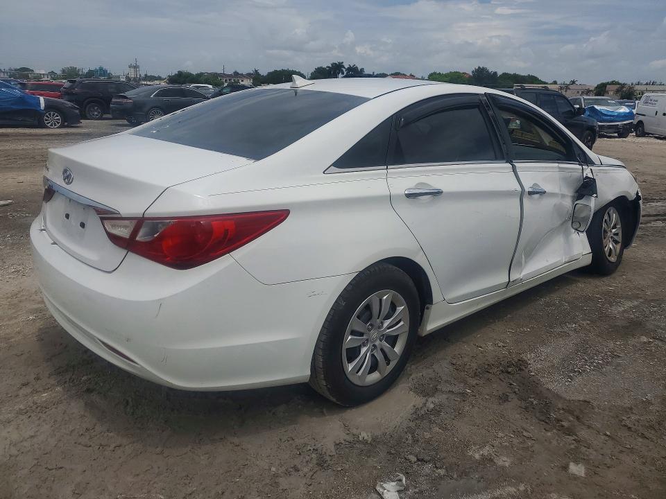 55759836 :رقم المزاد ، 5NPEB4ACXDH537046 vin ، 2013 Hyundai Sonata مزاد بيع