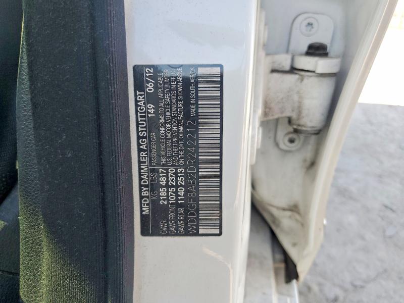 2013 Mercedes-benz C მანქანა იყიდება აუქციონზე, vin: WDDGF8AB2DR242212, აუქციონის ნომერი: 56223456