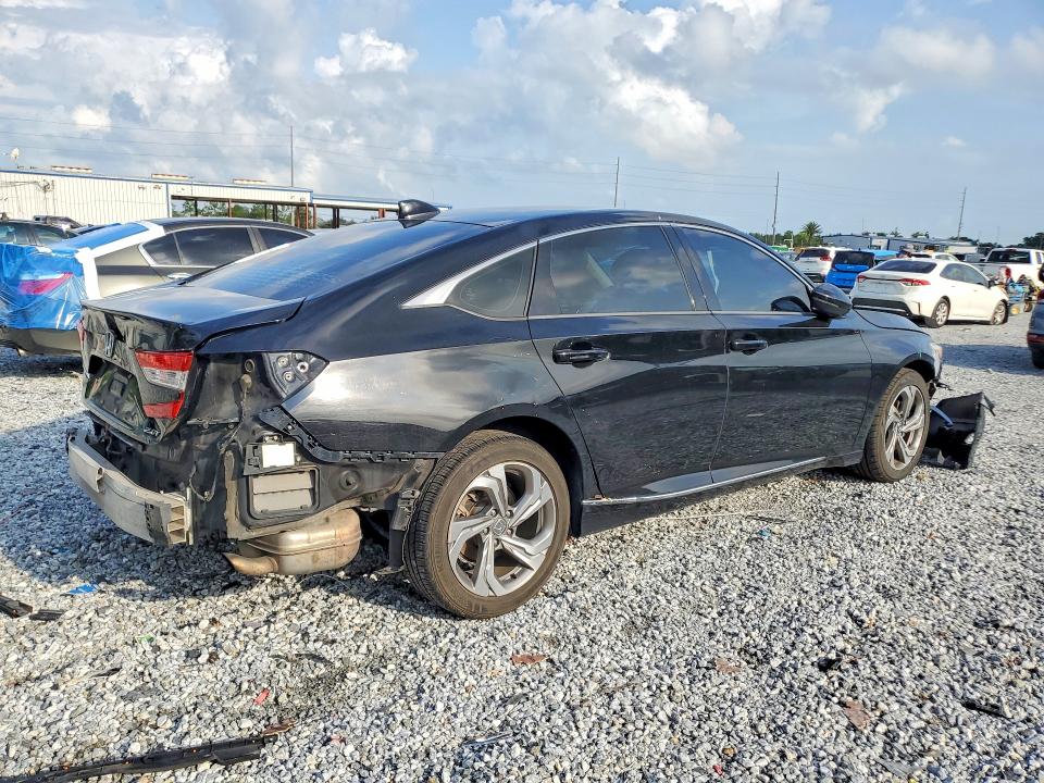 Продаж на аукціоні авто 2018 Honda Accord, vin: 1HGCV2F62JA036033, номер лоту: 59118356
