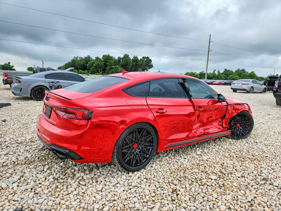 55843516 :رقم المزاد ، WUABWCF52KA901074 vin ، 2019 Audi Rs5 مزاد بيع