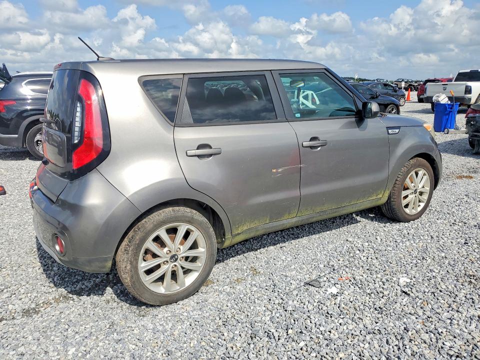 58150276 :رقم المزاد ، KNDJP3A57J7566998 vin ، 2018 Kia Soul مزاد بيع