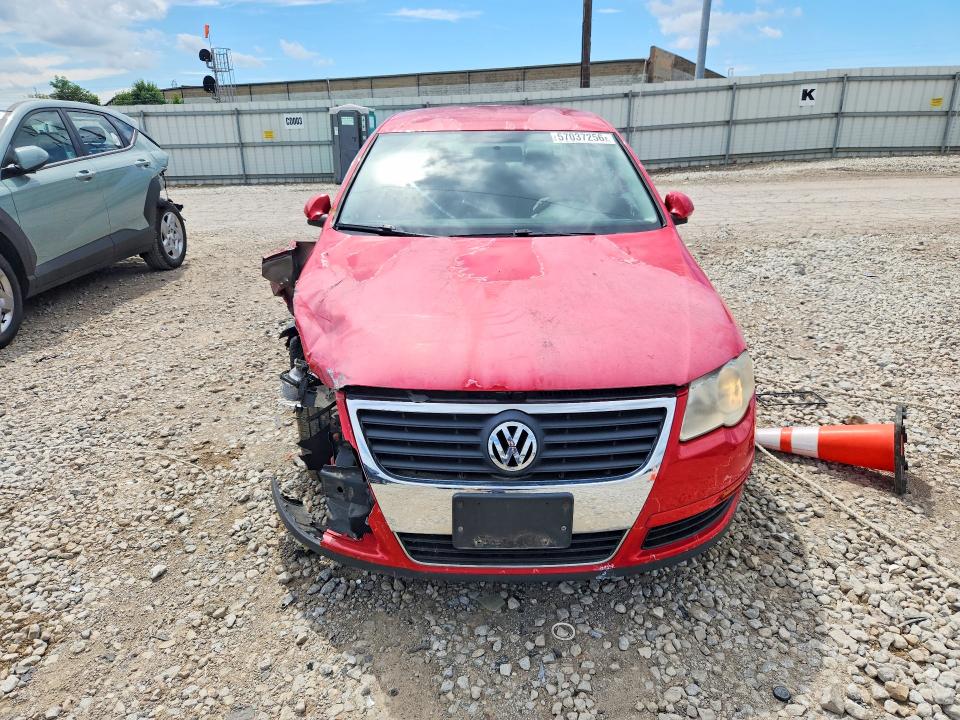 57037256 :رقم المزاد ، WVWJK73C18P005823 vin ، 2008 Volkswagen Passat مزاد بيع