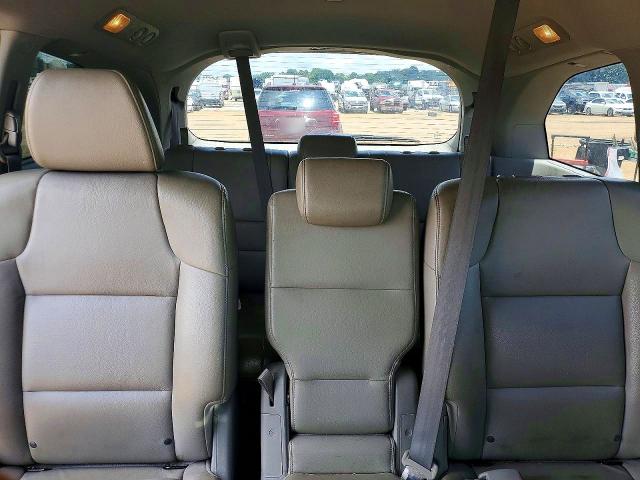 57701356 :رقم المزاد ، 5FNRL5H63EB027500 vin ، 2014 Honda Odyssey مزاد بيع