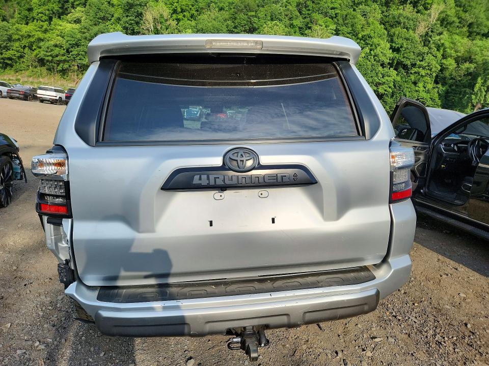 Aukcja sprzedaży 2022 Toyota 4runner, vin: JTERU5JR4N6006809, numer aukcji: 56824496