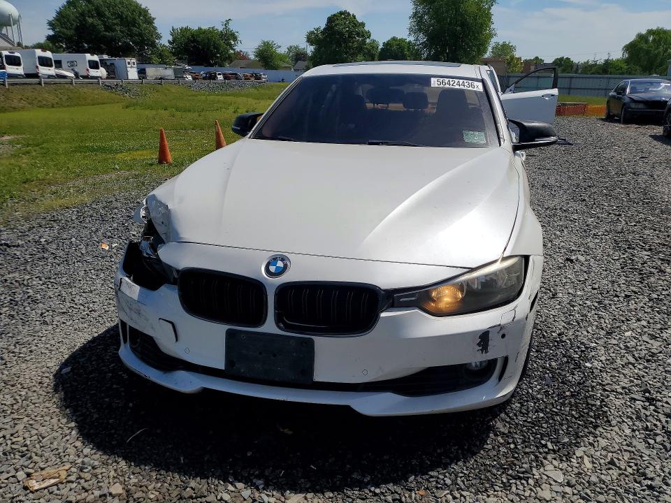 56424436 :رقم المزاد ، WBA3B3G50FNR87041 vin ، 2015 Bmw 328 مزاد بيع