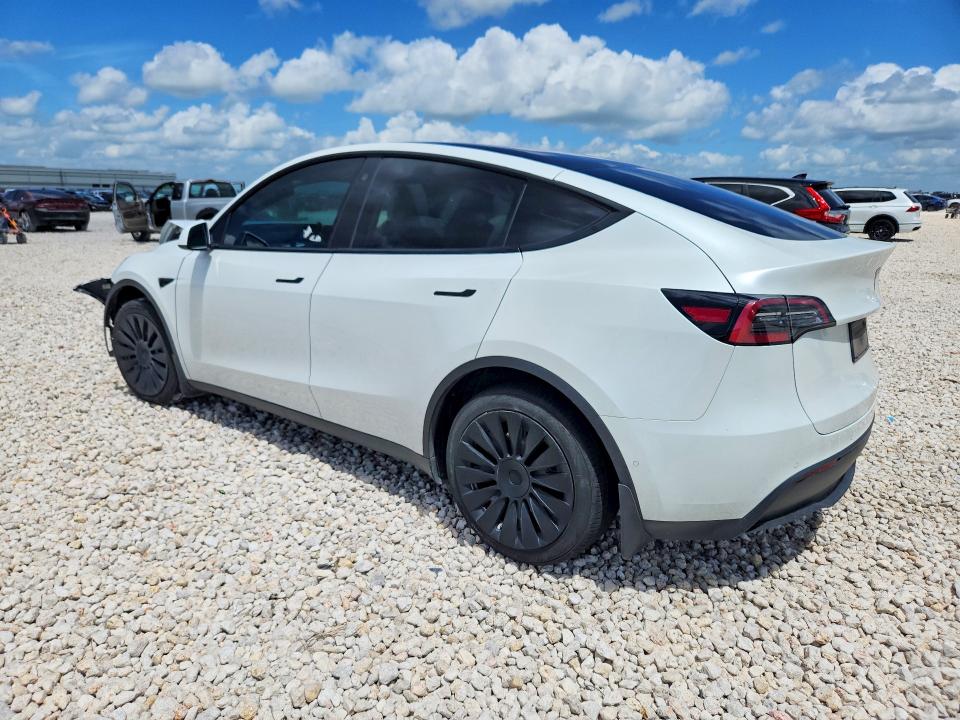56846366 :رقم المزاد ، 5YJYGDEE8MF303982 vin ، 2021 Tesla Model Y مزاد بيع
