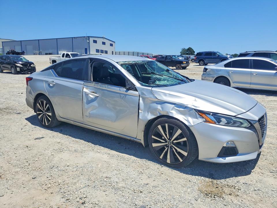 2019 Nissan Altima მანქანა იყიდება აუქციონზე, vin: 1N4BL4CV2KC107394, აუქციონის ნომერი: 55316556