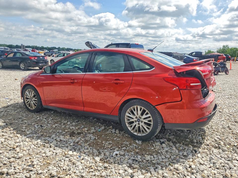 55998926 :رقم المزاد ، 1FADP3J22JL283120 vin ، 2018 Ford Focus مزاد بيع