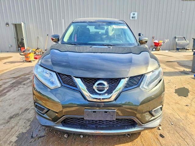 55830136 :رقم المزاد ، KNMAT2MV0FP511737 vin ، 2015 Nissan Rogue مزاد بيع