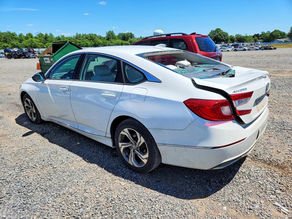 57628716 :رقم المزاد ، 1HGCV1F41JA213924 vin ، 2018 Honda Accord مزاد بيع