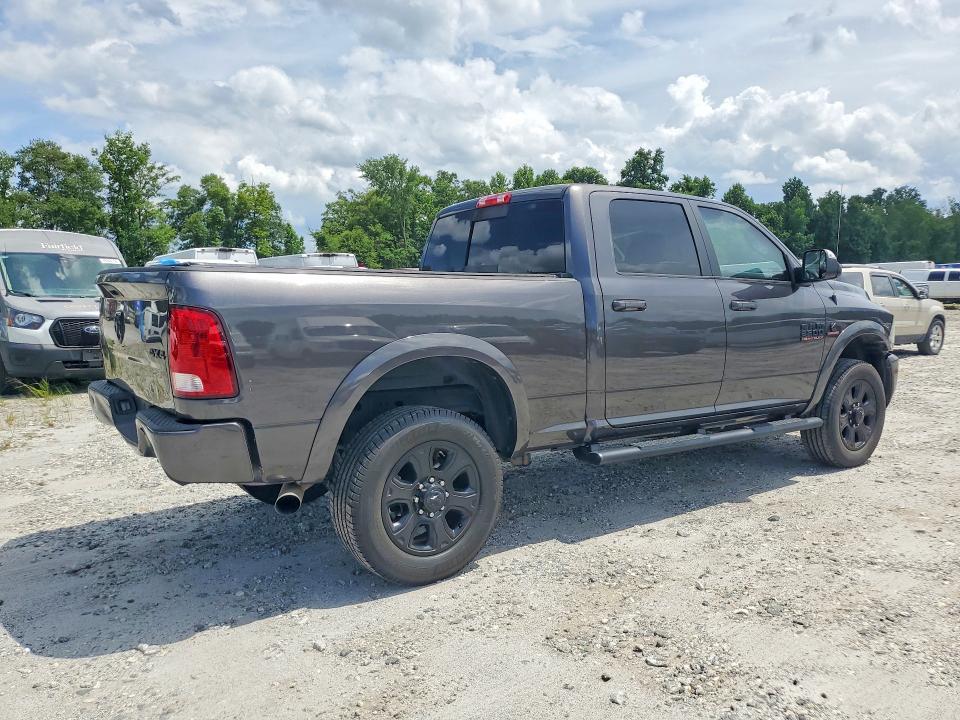 51432556 :رقم المزاد ، 3C6UR5DL7JG336600 vin ، 2018 Ram 2500 مزاد بيع