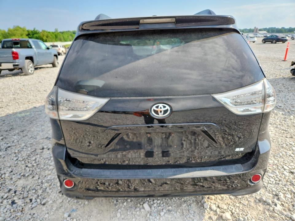 56156876 :رقم المزاد ، 5TDXK3DC1BS109663 vin ، 2011 Toyota Sienna مزاد بيع