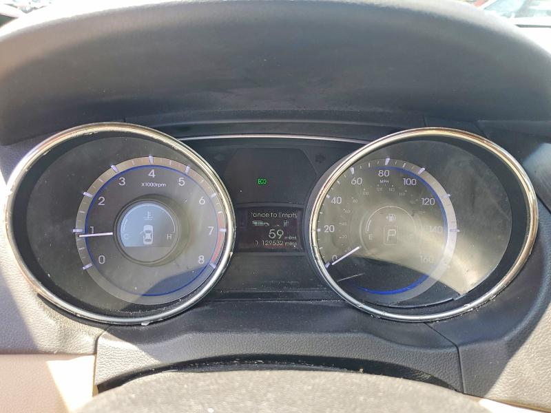 57833016 :رقم المزاد ، 5NPEC4AC1BH242363 vin ، 2011 Hyundai Sonata مزاد بيع