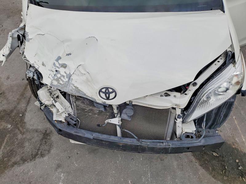 2014 Toyota Sienna მანქანა იყიდება აუქციონზე, vin: 5TDYK3DCXES438287, აუქციონის ნომერი: 55024566