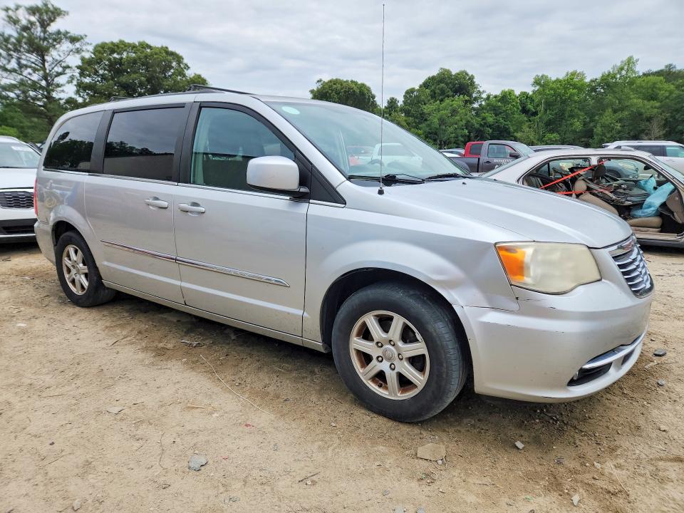 56713026 :رقم المزاد ، 2A4RR5DG8BR768359 vin ، 2011 Chrysler Town & Country مزاد بيع