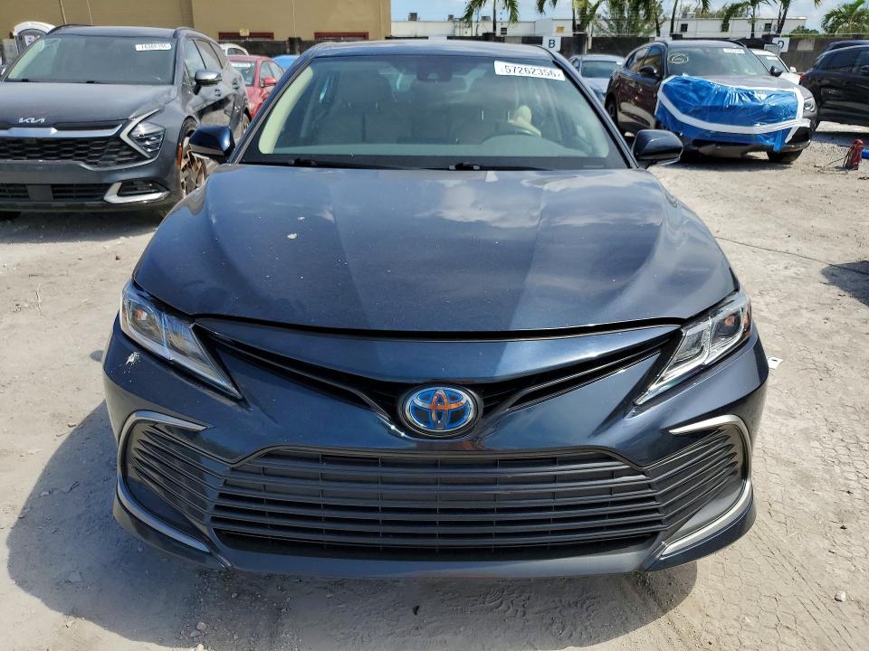 2021 Toyota Camry მანქანა იყიდება აუქციონზე, vin: 4T1C31AK8MU021652, აუქციონის ნომერი: 57262356