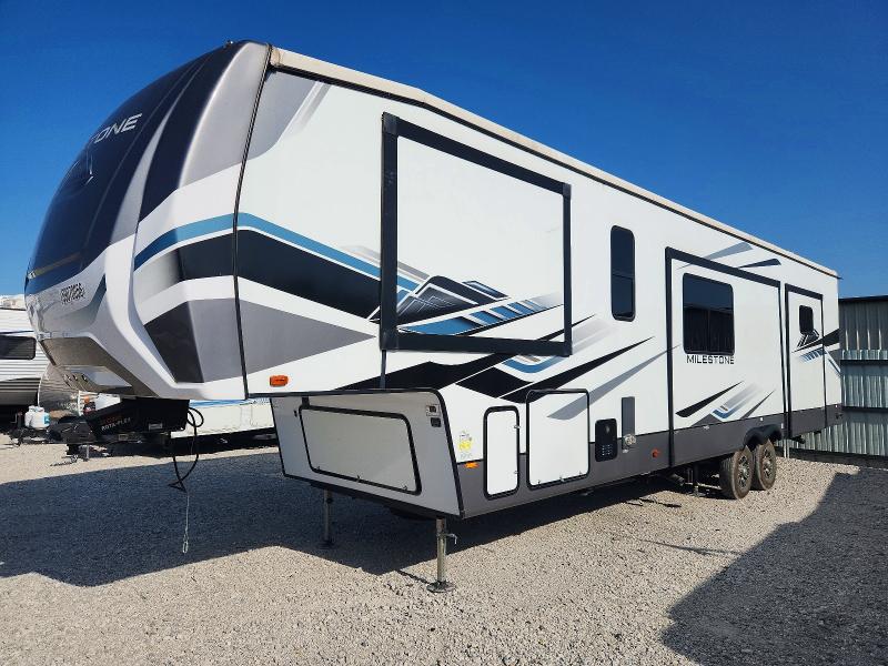 59070056 :رقم المزاد ، 5SFMG432XPE521545 vin ، 2023 Heartland Big Horn Trailer مزاد بيع