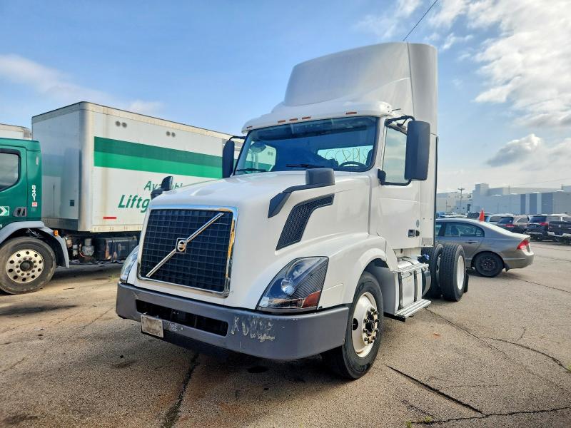 Продаж на аукціоні авто 2017 Volvo Vnl, vin: 4V4N39TG7HN988178, номер лоту: 57906576