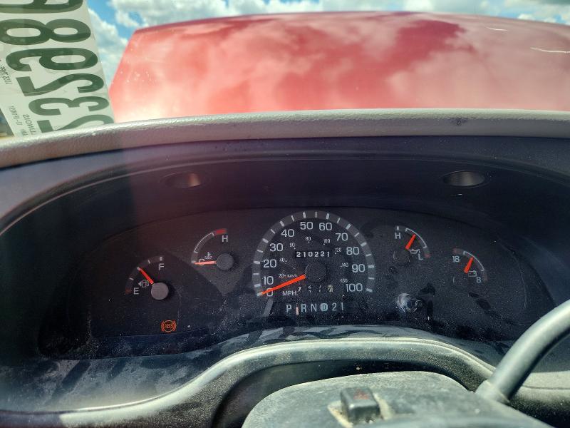 58232986 :رقم المزاد ، 1FDRE14251HA97477 vin ، 2001 Ford Econoline مزاد بيع