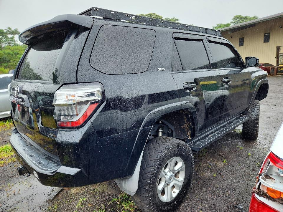 55821016 :رقم المزاد ، JTEBU5JR6J5507024 vin ، 2018 Toyota 4runner مزاد بيع