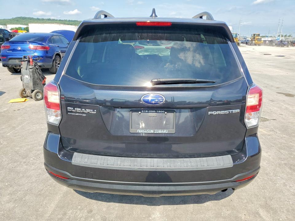 Продаж на аукціоні авто 2018 Subaru Forester, vin: JF2SJAGC8JH546836, номер лоту: 55698856
