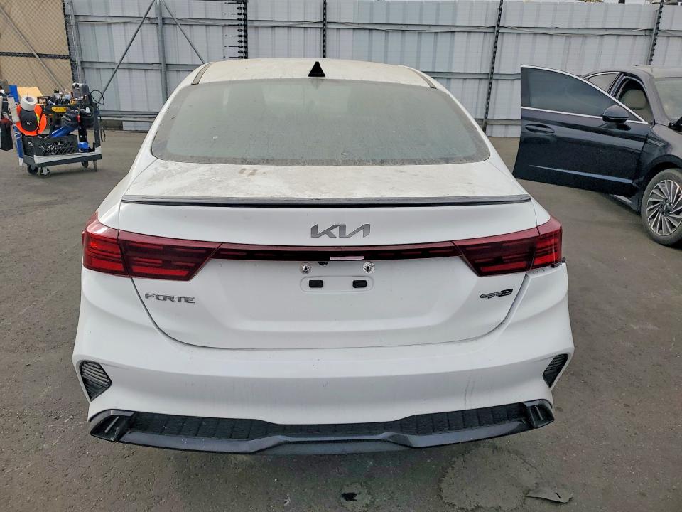 58333626 :رقم المزاد ، 3KPF54AD4PE593013 vin ، 2023 Kia Forte مزاد بيع