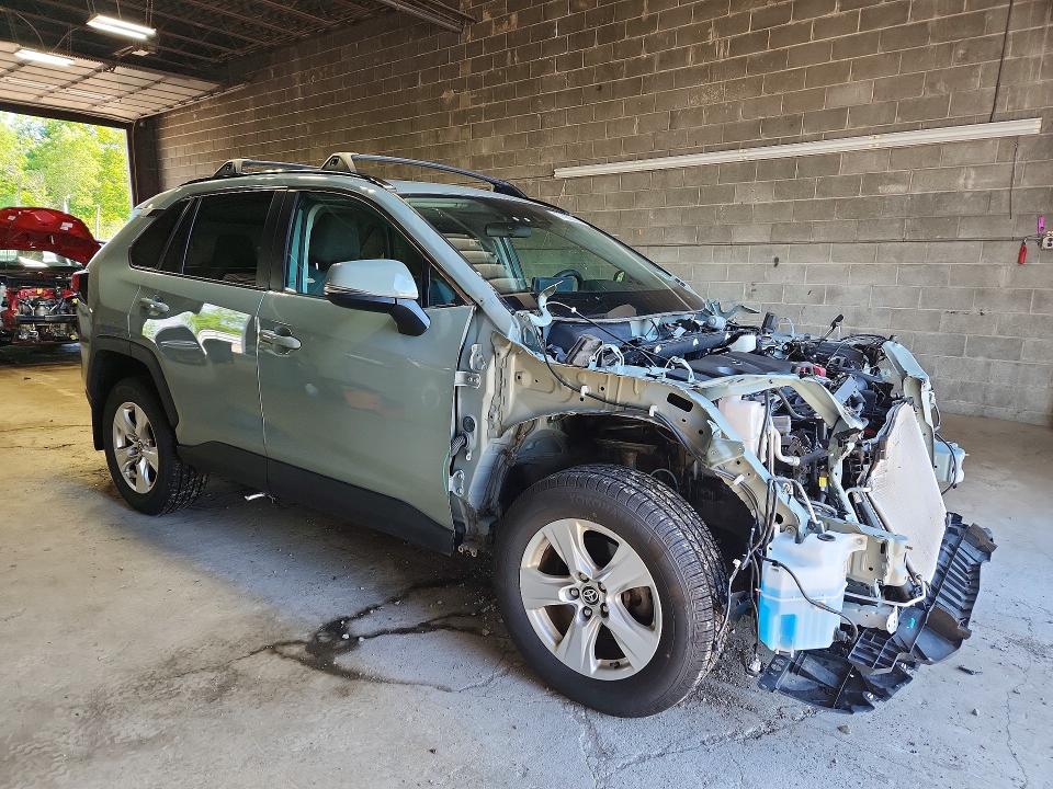2021 Toyota Rav4 მანქანა იყიდება აუქციონზე, vin: 2T3P1RFV6MW226905, აუქციონის ნომერი: 57430836