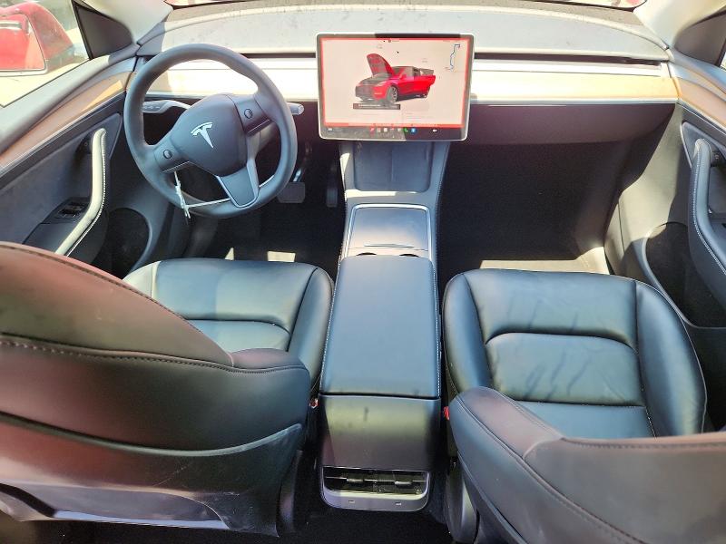 2024 Tesla Model Y მანქანა იყიდება აუქციონზე, vin: 7SAYGAEE5RF015930, აუქციონის ნომერი: 58021386