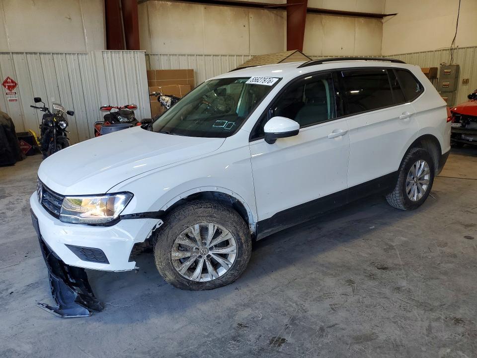 Продаж на аукціоні авто 2020 Volkswagen Tiguan, vin: 3VV0B7AX6LM121813, номер лоту: 55627976