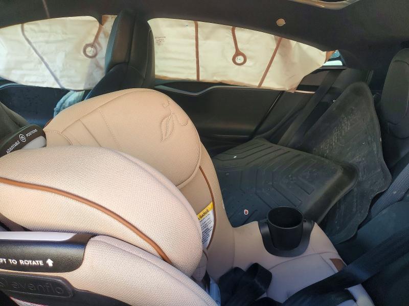Продаж на аукціоні авто 2018 Tesla Model S, vin: 5YJSA1E20JF289714, номер лоту: 55472156