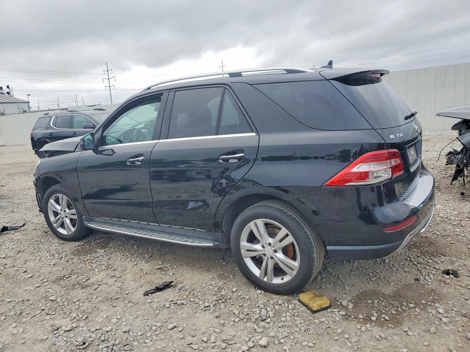 57173276 :رقم المزاد ، 4JGDA5JB1FA486134 vin ، 2015 Mercedes-benz Ml مزاد بيع