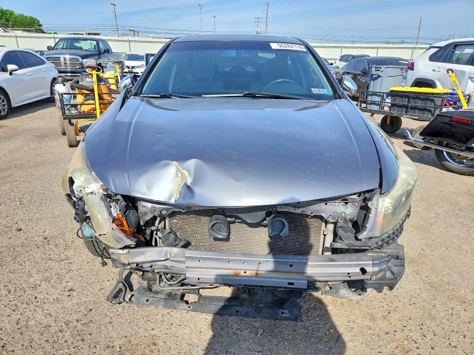 Продажа на аукционе авто 2011 Honda Accord, vin: 1HGCP2F86BA058484, номер лота: 56282116